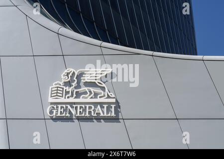 Logo de la compagnie d'assurance italienne Assicurazioni Generali à l'entrée des bureaux du Groupe Generali à Milan Banque D'Images