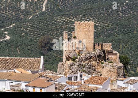 Zuheros , Château Rocher, Parc naturel de la Sierra Subbética, province de Córdoba, Andalousie, Espagne. Banque D'Images