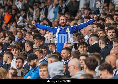 Leeds, Royaume-Uni. 16 mai 2024. Les fans de Leeds chantent avant le match lors de la demi-finale du Sky Bet Championship second Leg Leeds United vs Norwich City à Elland Road, Leeds, Royaume-Uni, le 16 mai 2024 (photo par Mark Cosgrove/News images) à Leeds, Royaume-Uni le 16/05/2024. (Photo de Mark Cosgrove/News images/SIPA USA) crédit : SIPA USA/Alamy Live News Banque D'Images