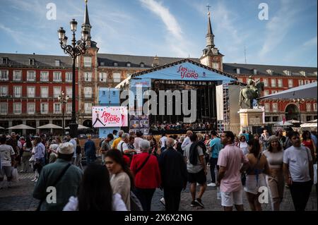 Concert sur la Plaza Mayor pendant la fête de San Isidro, Madrid, Espagne Banque D'Images