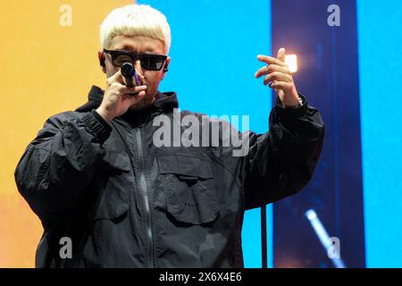 Concert de musique du chanteur italien - Gazzelle - 16.05.24 - Arena di Verona les auteurs-compositeurs italiens Gazzelle, pseudonyme de Flavio Bruno Pardini, sur scène à Arena di Verona pour ses concerts spéciaux 16.05.24 - Arena di Verona le 16 mai 2024 à Vérone, Italie. Verona Arena di Verona Italie Copyright : xRobertoxTommasinix/xLiveMediax LPM 1355204 Banque D'Images