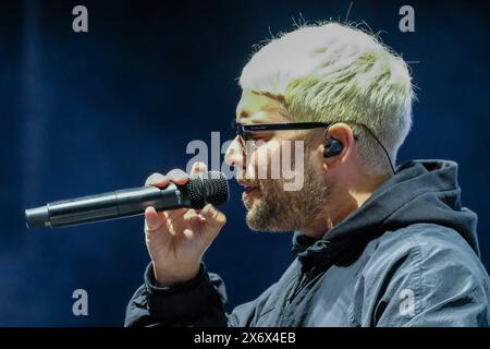 Concert de musique du chanteur italien - Gazzelle - 16.05.24 - Arena di Verona les auteurs-compositeurs italiens Gazzelle, pseudonyme de Flavio Bruno Pardini, sur scène à Arena di Verona pour ses concerts spéciaux 16.05.24 - Arena di Verona le 16 mai 2024 à Vérone, Italie. Verona Arena di Verona Italie Copyright : xRobertoxTommasinix/xLiveMediax LPM 1355205 Banque D'Images