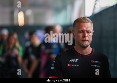 Imola, Bo, ITALIE. 16 mai 2024. Kevin Magnussen (DEN) - MoneyGram Haas F1 Team - Haas VF-24 - Ferrari.pendant la conférence de presse des pilotes FORMULE 1 MSC CROISIÈRES GRAN PREMIO DEL MADE IN ITALY E DELL'EMILIA-ROMAGNA 2 Autodromo Enzo e Dino Ferrari, Imola (BO) Italie (crédit image : © Alessio de Marco/ZUMA Press Wire) USAGE ÉDITORIAL SEULEMENT! Non destiné à UN USAGE commercial ! Banque D'Images