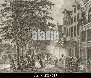 Émeute devant la maison d'un tailleur à Amsterdam, 1747, émeutes pendant l'émeute de Pachter devant la maison d'un tailleur sur le Nieuwezijds Voorburgwal à Amsterdam, où un Suédois qui avait pillé dans la rue est abattu par le justicier, 26 juin 1748., imprimerie, imprimerie: Reinier Vinkeles (I), (mentionné sur l'objet), d'après son propre dessin par : Reinier Vinkeles (I), (mentionné sur l'objet), éditeur : François Bohn, (mentionné sur l'objet), pays-Bas du Nord, (éventuellement), 1800 - 1806, papier, gravure, hauteur, 224 mm × largeur, 275 mm Banque D'Images