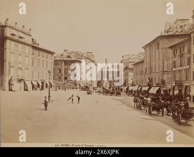 Vue de la Piazza di Spagna à Rome, au loin la colonne de l'Immaculée conception et les marches d'Espagne, Roma, Piazza di Spagna (titre sur l'objet), photographie, Anderson (firma), (mentionné sur l'objet), Rome, 1860 - 1900, papier, impression albumine, hauteur, 198 mm × largeur, 260 mm, hauteur, 256 mm × largeur, 380 mm Banque D'Images