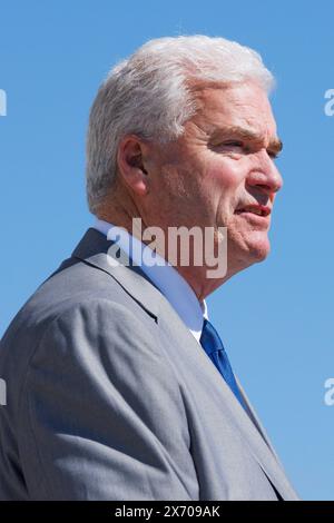 Washington, États-Unis. 16 mai 2024. Le représentant des États-Unis Tom Emmer (républicain du Minnesota) fait des remarques concernant la loi sur la sécurité israélienne, sur les marches du Capitole américain à Washington, DC, États-Unis, jeudi 16 mai 2024. Photo Aaron Schwartz/CNP/ABACAPRESS. COM Credit : Abaca Press/Alamy Live News Banque D'Images