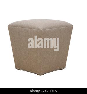 pouf en tissu carré gris avec jambes en bois isolé sur fond blanc. masque. pouf souple, design intérieur de meubles rétro pour salon. Banque D'Images