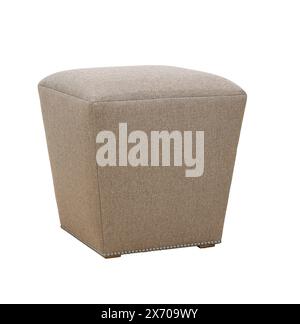 pouf en tissu carré gris avec jambes en bois isolé sur fond blanc. masque. pouf souple, design intérieur de meubles rétro pour salon. Banque D'Images