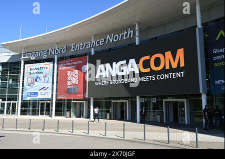 Cologne, Allemagne. 14 mai 2024. Entrée à Anagacom, le principal salon européen des congrès pour le haut débit, la télévision et l'Internet. Crédit : Horst Galuschka/dpa/Alamy Live News Banque D'Images