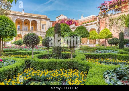 Les beaux jardins de la maison de Pilatos à Séville, Espagne Banque D'Images