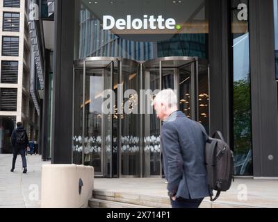 Bureaux de Deloitte dans le centre de Londres, Deloitte est l'un des quatre grands cabinets comptables, également connu sous le nom de Deloitte touche Tohmatsu Limited. Banque D'Images