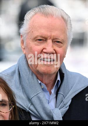 Cannes, France. 17 mai 2024. Jon Voight présent au Megalopolis Photocall, au Palais de Festival, dans le cadre de la 77ème édition du Festival de Cannes. Crédit : Doug Peters/EMPICS/Alamy Live News Banque D'Images