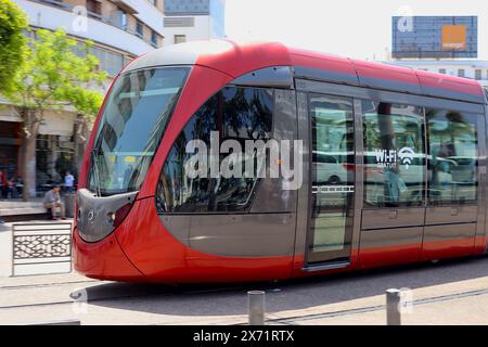 Alstom a construit et fourni soixante-six tramways Citadis X05 pour Casa transports, une autorité de transport public basée au Maroc, pour un montant de 130 millions d’euros Banque D'Images