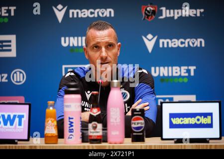 Knokke Heist, Belgique. 17 mai 2024. L'entraîneur-chef du club, Nicky Hayen, photographié lors de la conférence de presse hebdomadaire de l'équipe belge de football Club Brugge KV, vendredi 17 mai 2024 à Knokke-Heist, pour discuter du prochain match vs RSC Anderlecht que les deux clubs ont les mêmes points en tête du championnat avant l'avant-dernier match des play-offs du titre dans le championnat de Belgique Jupiler Pro League. BELGA PHOTO KURT DESPLENTER crédit : Belga News Agency/Alamy Live News Banque D'Images