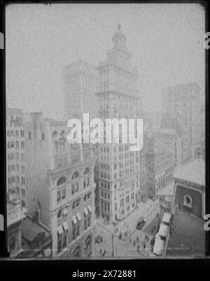 Gillender Building, New York, Gillender Building est au centre de la tour., Detroit Publishing Co. No. 0580., Gift ; State Historical Society of Colorado ; 1949, Office Buildings. , Rues. , États-Unis, New York (State), New York. Banque D'Images