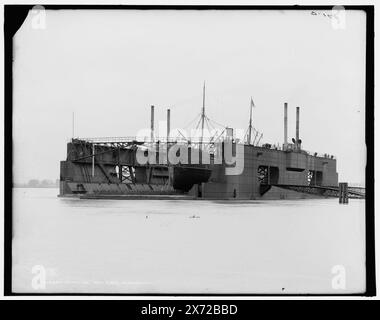 Cale sèche flottante, Alger, La., '672-G' sur négatif., négatif fissuré côté gauche., Detroit Publishing Co. No. 016352., cadeau ; State Historical Society of Colorado ; 1949, Boat & Ship Industry. , États-Unis, Louisiane, Nouvelle-Orléans. Banque D'Images