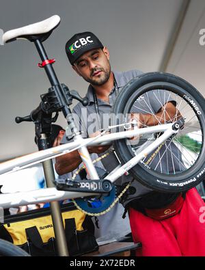 Rock Hill, États-Unis. 16 mai 2024. Photo Alex Whitehead/SWpix.com - 16/05/2024 - cyclisme - Championnats du monde UCI BMX Racing 2024 - Rock Hill, Caroline du Sud, États-Unis - mécanique crédit : SWpix/Alamy Live News Banque D'Images