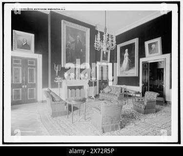The Red Room, White House, Washington, DC, 'G 1637' sur négatif et transparent., transparent en verre correspondant (même code de série) disponible sur vidéodisque cadre 1A-30072., Detroit Publishing Co. No. 017411., Gift ; State Historical Society of Colorado ; 1949, White House (Washington, D.C.), Official Residences. , Salons. , États-Unis, District of Columbia, Washington (D.C.) Banque D'Images
