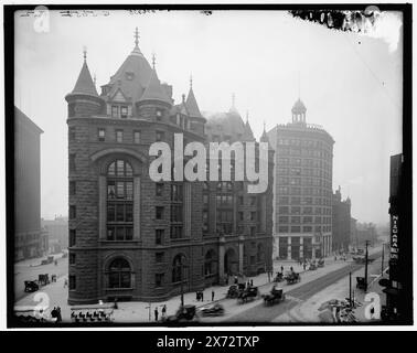 Erie County Savings Bank, Buffalo, New York, titre tiré de la veste., 'G 5652' sur négatif., Detroit Publishing Co. no. 036855., Gift ; State Historical Society of Colorado ; 1949, Banks. , Rues. , États-Unis, New York (State), Buffalo. Banque D'Images