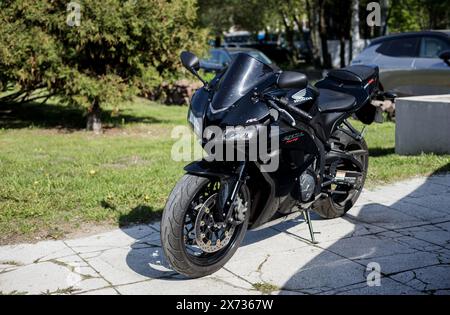 Minsk, Biélorussie, 17 mai 2024 - moto honda cbr de luxe. moto moderne Banque D'Images