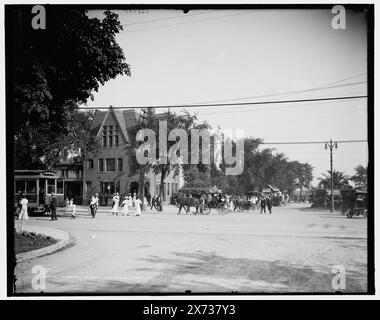 Approach to belle Isle Bridge, Detroit, Michée, 'I-100-l-2-SEE' on Negative., Detroit Publishing Co. 062775., Gift ; State Historical Society of Colorado ; 1949, Streets. , États-Unis, Michigan, Detroit. Banque D'Images