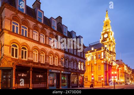 Tour de l'horloge de l'hôtel municipal sur Dale Street à Liverpool, Angleterre. Banque D'Images