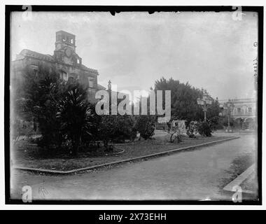 Plaza et cathédrale, Domingo City, San Domingo, partie du titre de Detroit, catalogue J (1901)., Detroit Publishing Co. 08897., Gift ; State Historical Society of Colorado ; 1949, Cathedrals. , Plazas. , République dominicaine, Saint-Domingue. Banque D'Images