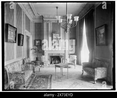 Parlor, Hotel Latham, New York, N.Y., 'H 176' sur négatif., Detroit Publishing Co. 043465., Gift ; State Historical Society of Colorado ; 1949, Hôtels. , Salons. , États-Unis, New York (State), New York. Banque D'Images