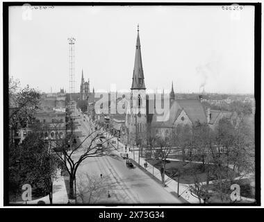 Jusqu'à Woodward Avenue de Grand Circus Park, Detroit, Mich., titre de veste., 'G 4843' sur négatif., Detroit Publishing Co. no. 036660., Gift ; State Historical Society of Colorado ; 1949, Streets. , Églises. , États-Unis, Michigan, Detroit. Banque D'Images