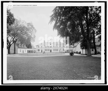 Vue ouest du manoir à Mt. Vernon, Detroit Publishing Co. No. 072837., Gift ; State Historical Society of Colorado ; 1949, Washington, George,,, 1732-1799, maisons et repaires. , Estates. , Habitations. , États-Unis, Virginie, Mount Vernon (Estate) Banque D'Images