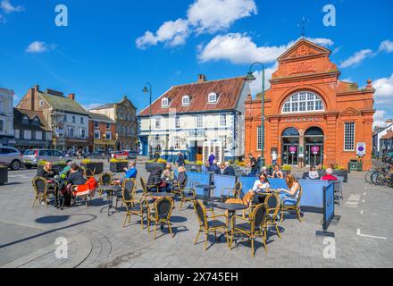 Vue du marché du samedi, Beverley, Yorkshire, Angleterre, Royaume-Uni Banque D'Images