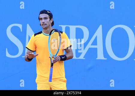 Turin, Italie. 17 mai 2024. Lorenzo Musetti (Italie) pendant le match contre David Goffin (Belgique) pendant 2024 Piemonte Open Intesa San Paolo, International Tennis match à Turin, Italie, 17 mai 2024 crédit : Agence photo indépendante/Alamy Live News Banque D'Images