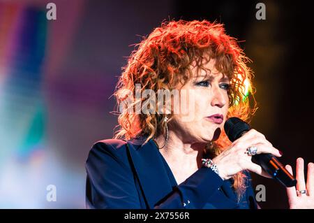 Torino, Italie. 2017. La chanteuse italienne Fiorella Mannoia s'est produite en direct sur la scène du festival GruVillage à Turin. Crédit : Andrea Pinna Banque D'Images