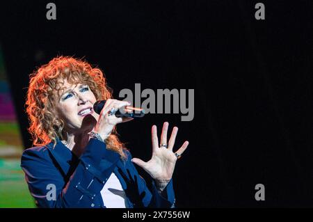 Torino, Italie. 2017. La chanteuse italienne Fiorella Mannoia s'est produite en direct sur la scène du festival GruVillage à Turin. Crédit : Andrea Pinna Banque D'Images