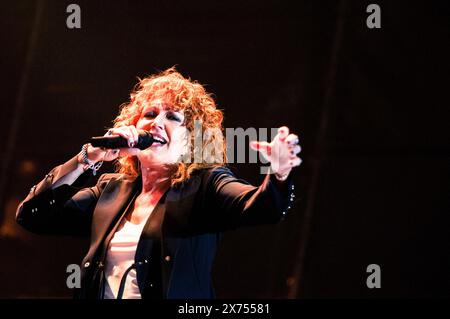 Torino, Italie. 2017. La chanteuse italienne Fiorella Mannoia s'est produite en direct sur la scène du festival GruVillage à Turin. Crédit : Andrea Pinna Banque D'Images