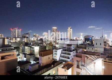 Vue sur le quartier Ikuno-ku dans la ville d'Osaka Banque D'Images