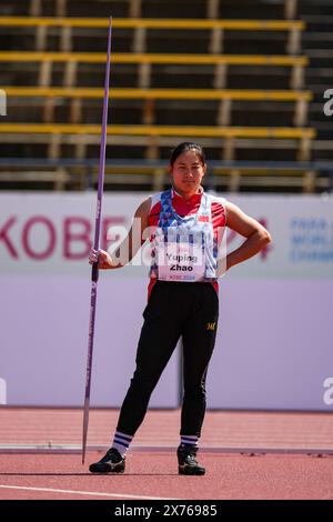 Kobe, Japon. 18 mai 2024. Zhao Yuping, de Chine, participe à la finale F13 du lancer Javelin féminin aux Championnats du monde de para Athlétisme qui se tiennent à Kobe, au Japon, le 18 mai 2024. Crédit : Zhang Xiaoyu/Xinhua/Alamy Live News Banque D'Images