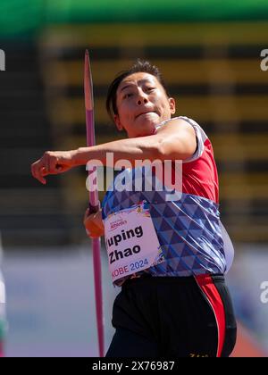 Kobe, Japon. 18 mai 2024. Zhao Yuping, de Chine, participe à la finale F13 du lancer Javelin féminin aux Championnats du monde de para Athlétisme qui se tiennent à Kobe, au Japon, le 18 mai 2024. Crédit : Zhang Xiaoyu/Xinhua/Alamy Live News Banque D'Images