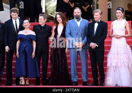 Joe Alwyn, Hong Chau, Willem Dafoe, Emma Stone, Yorgos Lanthimos, Jesse Plemons und Margaret Qualley BEI der „Kind of Kindness“ film Premiere AM 17,05 Banque D'Images