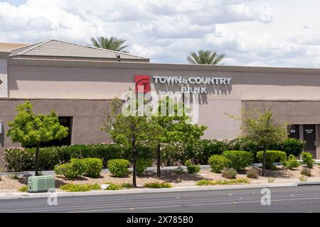 Las Vegas, Nevada, États-Unis - 31 mai 2023 : un bureau de Town and Country Bank sur Rainbow Blvd à Las Vegas, Nevada, États-Unis. Banque D'Images