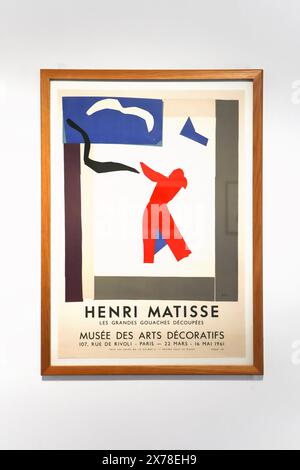 Nice, France - 20 novembre 2023 : affiche pour l'exposition 'Henri Matisse. Les grandes gouaches découpées. Paris, 22 mars - 16 mai 1961. Lithographie activée Banque D'Images