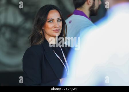 Imola, Bo, ITALIE. 18 mai 2024. Girl in Paddock club.during FORMULA 1 MSC CRUISES GRAN PREMIO DEL MADE IN ITALY E DELL'EMILIA-ROMAGNA 2 Autodromo Enzo e Dino Ferrari, Imola (BO) Italie (crédit image : © Alessio de Marco/ZUMA Press Wire) USAGE ÉDITORIAL SEULEMENT! Non destiné à UN USAGE commercial ! Banque D'Images