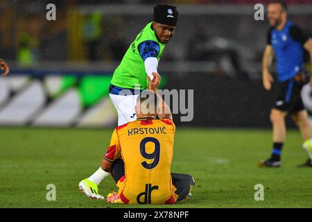 Lecce, Italie. 18 mai 2024. Célébration finale des joueurs d'Atalanta lors du match de football Serie A TIM entre l'US Lecce et Atalanta BC au stade via del Mare à Lecce, Italie, samedi 18 mai 2024. (Photo Giovanni Evangelista/LaPresse) crédit : LaPresse/Alamy Live News Banque D'Images