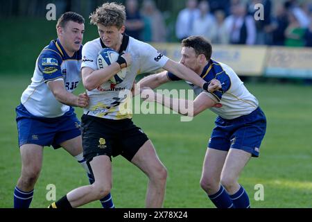 Jedburgh, Royaume-Uni. 18 mai 2024. Finale des Kings of the 7s 2023 le 121e match des JedForest Sevens à Riverside Park, Jedburgh. Vainqueurs Melrose Rugby. Vaincre les hôtes Jedforest dans une finale durement disputée Jedforest 12 Melrose 19. Vainqueur de la série Kings of the Sevens Kelso RFC. Crédit : Rob Gray/Alamy Live News Banque D'Images
