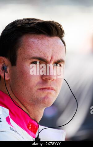 Indianapolis, États-Unis. 18 mai 2024. INDIANAPOLIS, INDIANA - 18 MAI : le pilote automobile Kyle Kirkwood lors des qualifications pour l'Indy 500 2024 au Indianapolis Motor Speedway le 18 mai 2024 à Indianapolis, Indiana. Crédit : Jeremy Hogan/Alamy Live News Banque D'Images