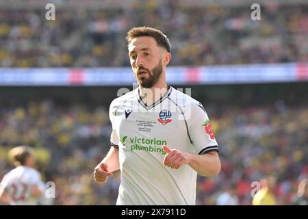 Eoin Toal (18 Bolton Wanderers) lors du match final Play Off de Sky Bet League 1 entre Bolton Wanderers et Oxford United au stade de Wembley, Londres, samedi 18 mai 2024. (Photo : Kevin Hodgson | mi News) crédit : MI News & Sport /Alamy Live News Banque D'Images