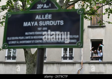 Paris, France. 18 mai 2024. © Julien Mattia/le Pictorium/MAXPPP - Paris 18/05/2024 Julien Mattia/le Pictorium - 18/05/2024 - France/Ile-de-France/Paris - des personnes ont defile en soutien au peuple et pour commemorer le jour de la Nakba, a Paris, le 18 mai 2024 - valeurs ACtuelles Out, no jdd, jdd Out, RUSSIA OUT, NO RUSSIA #norussia/18/05/2024 - France/Ile-de-France (région)/Paris - des milliers de personnes ont défilé pour soutenir le peuple palestinien et commémorer la Journée de la Nakba à Paris le 18 mai 2024. Crédit : MAXPPP/Alamy Live News Banque D'Images