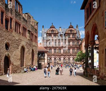 Cour du château avec le palais résidentiel Friedrichsbau, château et ruines de château, Heidelberg, Bade-Wuerttemberg, Allemagne Banque D'Images