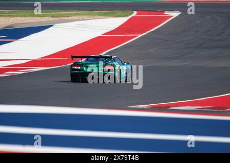 Les Amériques. 18 mai 2024. Alec Udell (63) avec DXDT Racing dans la Chevrolet Corvette Z06 GT3.R. Qualification au Fanatec GT World Challenge America, circuit des Amériques. Austin, Texas. Mario Cantu/CSM/Alamy Live News Banque D'Images