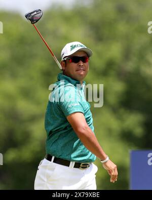 Louisville, États-Unis. 18 mai 2024. Hideki Matsuyama, du Japon, s’est envolée sur le cinquième tee lors de la troisième manche du Championnat PGA 2024 au Valhalla Golf course le samedi 18 mai 2024 à Louisville, Kentucky. Photo de John Sommers II/UPI crédit : UPI/Alamy Live News Banque D'Images